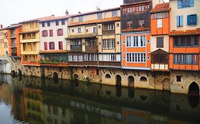 Brit Hotel Confort Castres
